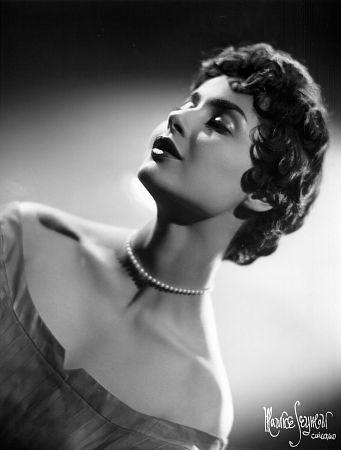Carol Lawrence