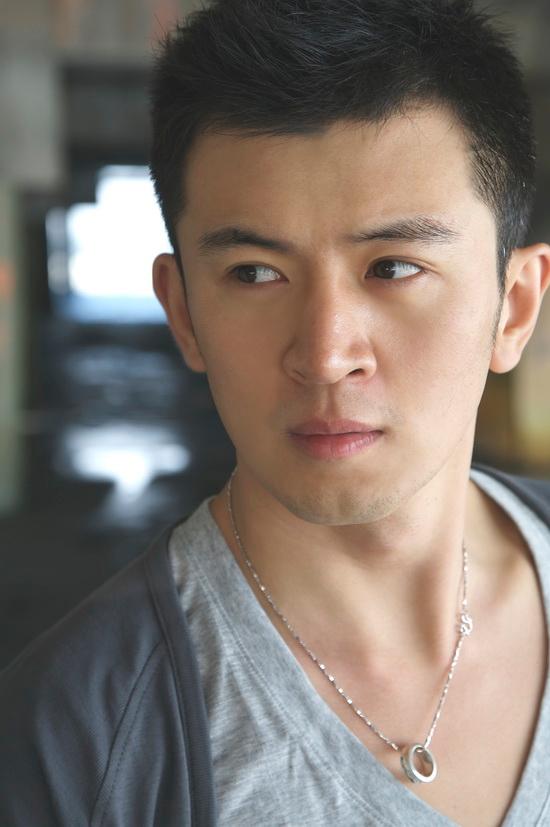 Jiaming Guo